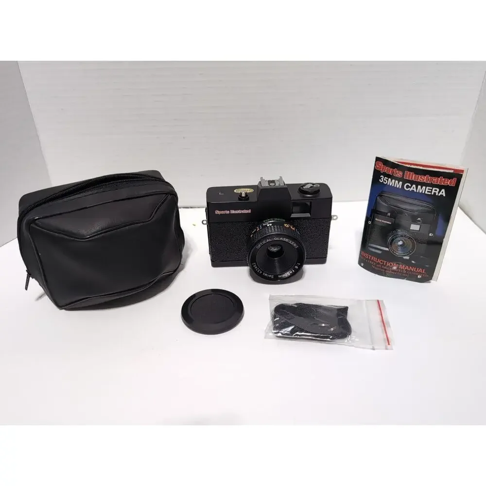 Vintage Sports Illustrated 35mm Film Camera With Case 1:6 50mm- UNTESTED
